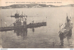 MARINE MILITAIRE FRANCAISE SOUS MARINS ATTENDANT DES ORDRES - Guerre