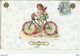 SUPERBE DECOUPIS COLLE SUR UNE CARTE ET REPRESENTANT UN ANGE SUR UN VELO - Angels