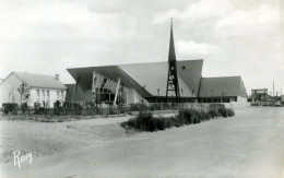 CPSM  RENNES  - L'Eglise Saint-Clément. - Rennes