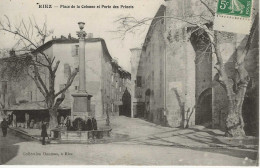CPA04- RIEZ- Place De La Colonne Et Porte Des Prinets - Andere & Zonder Classificatie