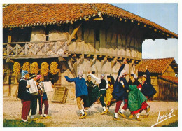 CPSM / CPM 10.5 X15 Ain Danse "Le Rigodon" Devant Une Ferme Bressane Groupe Folklorique Bressan De BOURG-en-BRESSE * - Otros & Sin Clasificación