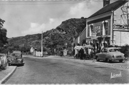 BEAULIEU-sur-LAYON - " A La Descente Du Layon " Voitures Années 50 - CPSM Petit Format Datée 1958 - Andere & Zonder Classificatie