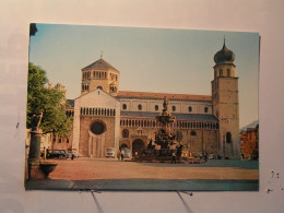 Trento - Il Duomo E La Fontana Del Nettuno - Trento