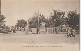 2420-135 Avant 1905 N°71  St Louis Place Du Gouvernement Fortier Photo Dakar   Retrait 01-06 - Senegal