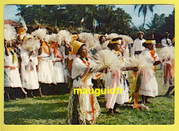 ETHNIQUES & CULTURES / OCEANIE / NOUVELLE CALÉDONIE / PILOU : DANSE DES FEMMES MÉLANÉSIENNES - Oceanía