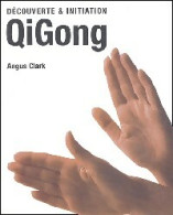 Qi Gong (2001) De Angus Clark - Santé