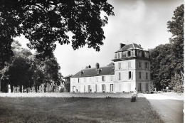 MAGNANVILLE ( 81 ) - Le Château  - Maison De Retraite (C.P.S.M. , Gd - Ft ) - Magnanville