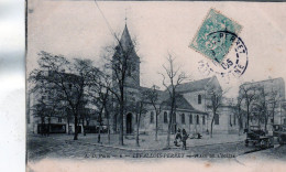 CP - LEVALLOIS PERRET - Place De L'Eglise - - Levallois Perret