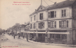 HAUT RHIN GIROMAGNY UN COIN DE LA GRANDE PLACE - Sonstige & Ohne Zuordnung