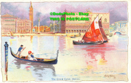 R355204 Venice. The Grand Canal. Postcard - World