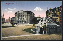 AK Magdeburg, Pferdekutsche Vor Dem Zentraltheater  - Theater