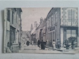 45.LOIRET// Bonny Sur Loire.. La Grande Rue.animee - Autres & Non Classés