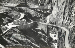 Postcard Switzerland Teufelsbrucke Mit Gotthardstrasse Und Schollenenbahn - Sonstige & Ohne Zuordnung