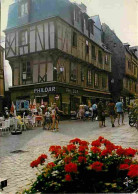 56 - Vannes - Une Rue Piétonne Face à La Cathédrale - CPM - Voir Scans Recto-Verso - Vannes