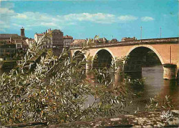 24 - Bergerac - Le Pont De Pierre Sur La Dordogne - Au Fond L'Eglise De La Madeleine - CPM - Voir Scans Recto-Verso - Bergerac