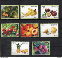 Bhutan - 2017 -   Fruits Of Bhutan - Complete Set Of 8 Stamps - MNH. ( CP120) ( OL 03/07/2023) - Bhutan