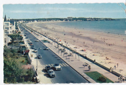 Royan - Le Boulevard Garnier Et La Plage - Royan