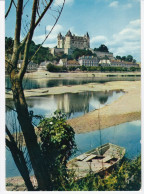 Saumur - Le Château Surplombant La Ville Et La Loire - Saumur