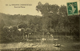 CPA (Val De Marne) LA VARENNE CHENNEVIERES. Bord De Marne (n° 125) - Autres & Non Classés