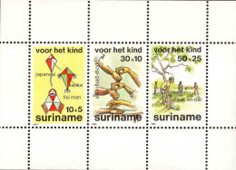 Suriname Bloc N** Yv:44 Mi:39 Voor Het Kind Jeux D'enfants - Suriname
