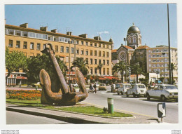 83 SAINT RAPHAËL N°245 Quai Albert 1er Cathédrale Ancre Chien Renault 4L Peugeot 504 En 1989 - Saint-Raphaël