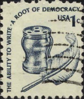 USA Poste Obl Yv:1180 Mi:1320AxV The Abality To Write.A Root Of Democracy (Lign.Ondulées) - Used Stamps