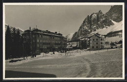 Cartolina Cortina D`Ampezzo, Hotel Villa Cristallino Im Schnee  - Autres & Non Classés