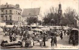 02 SAINT QUENTIN - Le Marché Aux Fleurs - Saint Quentin