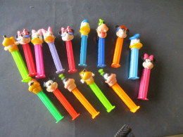 PEZ WALT DISNEY MICKEY MINNIE DONALD PLUTO LOT DE 15 - Pez