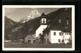 AK Hinterstoder /O. Oe., Kirche Und Nachbargbäude Mit Berggipfel  - Altri & Non Classificati