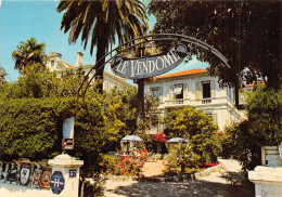 06 CANNES HOTEL LE VENDOME - Cannes