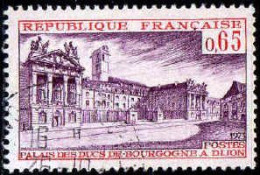 France Poste Obl Yv:1757 Mi:1833 Palais Des Ducs De Bourgogne Dijon (TB Cachet Rond) - Used Stamps