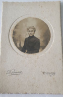 PHOTO FEMME  -  PHOTOGRAPHE DEVAUX VENDOME 11X16.5 CM - Personas Anónimos