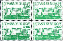 France Service N** Yv: 96 Mi:43 Strasbourg Bâtiment Du Conseil Bloc De 4 - Mint/Hinged