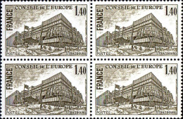 France Service N** Yv: 63 Mi:25 Strasbourg Bâtiment Du Conseil Bloc De 4 - Mint/Hinged