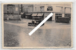 53 LAVAL - Photo Originale D'inondations De La Rue De Joinville, Place De La Mairie, Grands Magasins Saint Rémy - Lieux