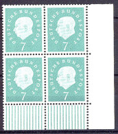 302 Heuss III 7 Pf Eck-Vbl. Ur ** Postfrisch - Unused Stamps