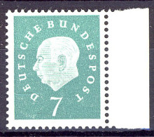 302 Heuss III 7 Pf Seitenrand Re. ** Postfrisch - Unused Stamps