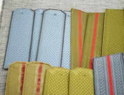 Large Lot Of Vintage USSR Shoulder Straps 12 Pairs - Uniformes