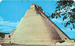 MEXIQUE - Temple Of The Magician - Uxmal - Yucatan - Mexico - Animé - Vue Générale - Carte Postale - México
