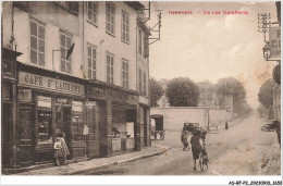 AS#BFP2-60-0827 - BEAUVAIS - La Rue Gambetta - Café Saint-Laurent - Beauvais