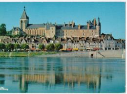 Gien - Le Château Et La Loire - Gien