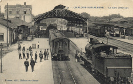 Châlons Sur Marne - La Gare - Train En Gare - Châlons-sur-Marne