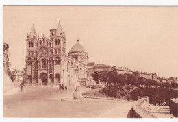 Angoulême - Cathédrale Saint-Pierre - Angouleme