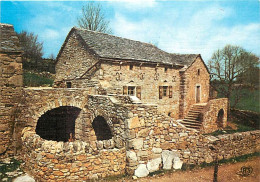 48 - Hyelzas - Ferme Caussenarde D'autrefois - Les Porches D'accès - Causse Méjean - CPM - Carte Neuve - Voir Scans Rect - Andere & Zonder Classificatie