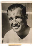 Fotografie Box-Weltmeister Im Schwergewicht Jack Sharkey Besiegte Max Schmeling Nach Punkten In Long Island 1932  - Sport