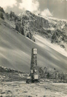 COL D'IZOARD . La Stèle Et Pic De Côte Belle - Other & Unclassified