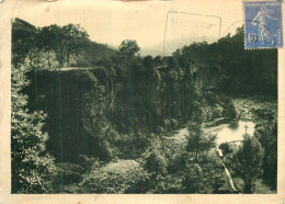 JAUJAC . Coulées Basaltiques .  Environs De VALS LES BAINS - Otros & Sin Clasificación