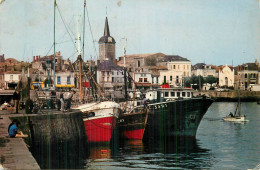 LES SABLES D'OLONNE . Le Port Vers La Chaume . - Sables D'Olonne