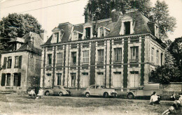 LES DAMPS . Château De L'Hermitage . (voitures Anciennes REANULT 4CV , PEUGEOT 203 , CITROEN 2CV ) - Altri & Non Classificati